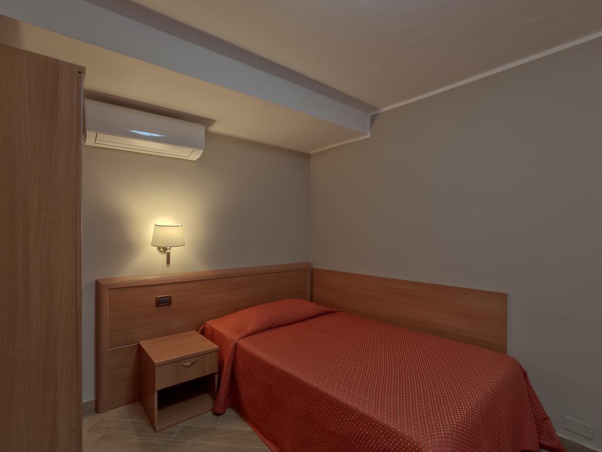 Terme Di Monte Valenza Hotel ภายนอก รูปภาพ